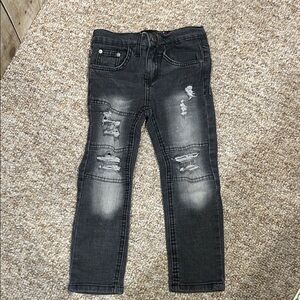 Akademiks Boys Size 4 Black Distressed Jeans